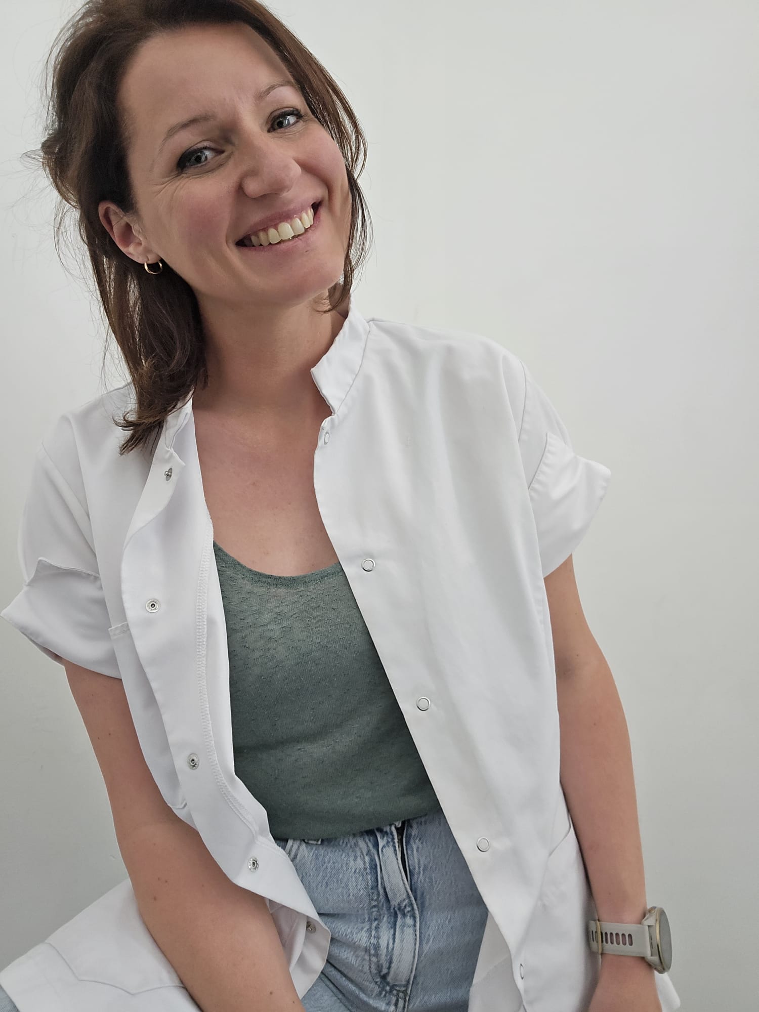 June Goris, verpleegkundige en laserspecialist bij Smooth by June in Geel